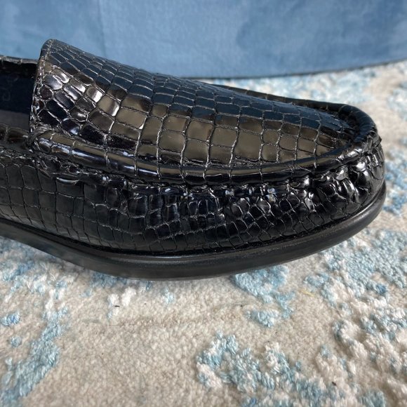 NWOT SAS Simplify Moccasin Loafer - Picture 7 of 12